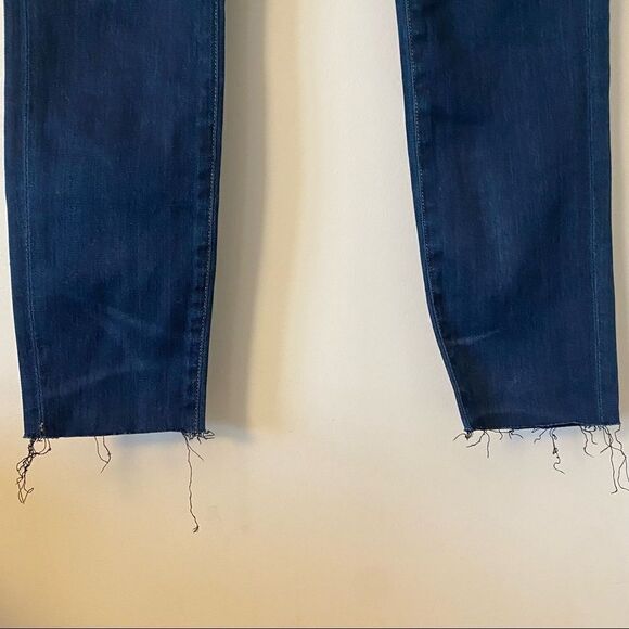 Rocket Cut Off In Ellis Citizens Of Humanity Color:Ellis - Picture 11 of 15